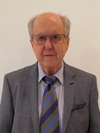 Portraitfoto von Peter Laukoter