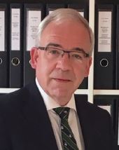 Portraitfoto von Mario Thurner