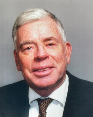 Portraitfoto von Hans Georg Ruppe