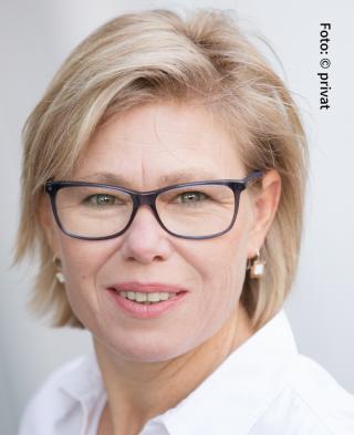 Portraitfoto von Doris Fölsch