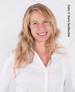 Portraitfoto von Martina Kreuter-Müller