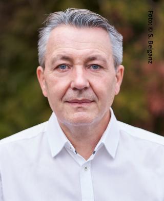 Portraitfoto von Klaus Nigl